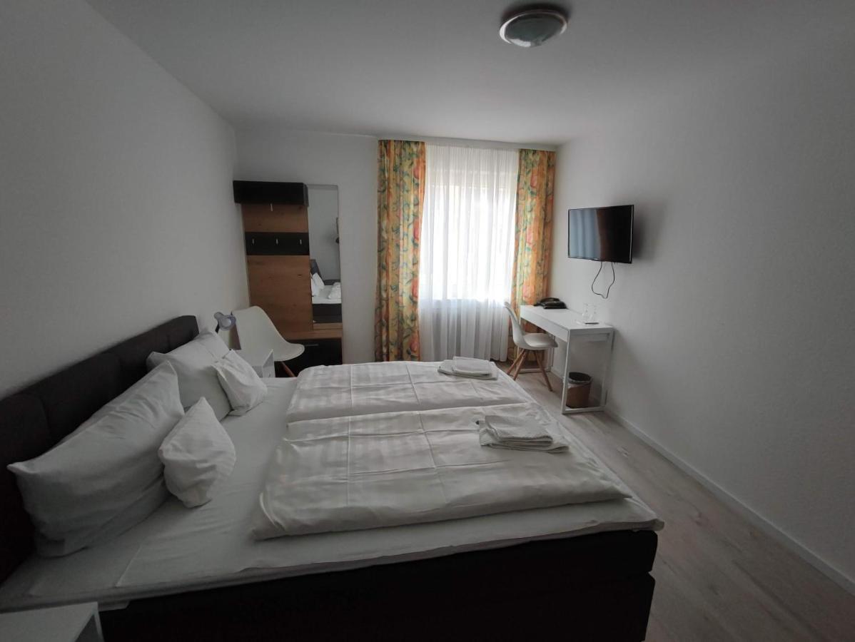 Hotel Schiff Раштатт Екстер'єр фото